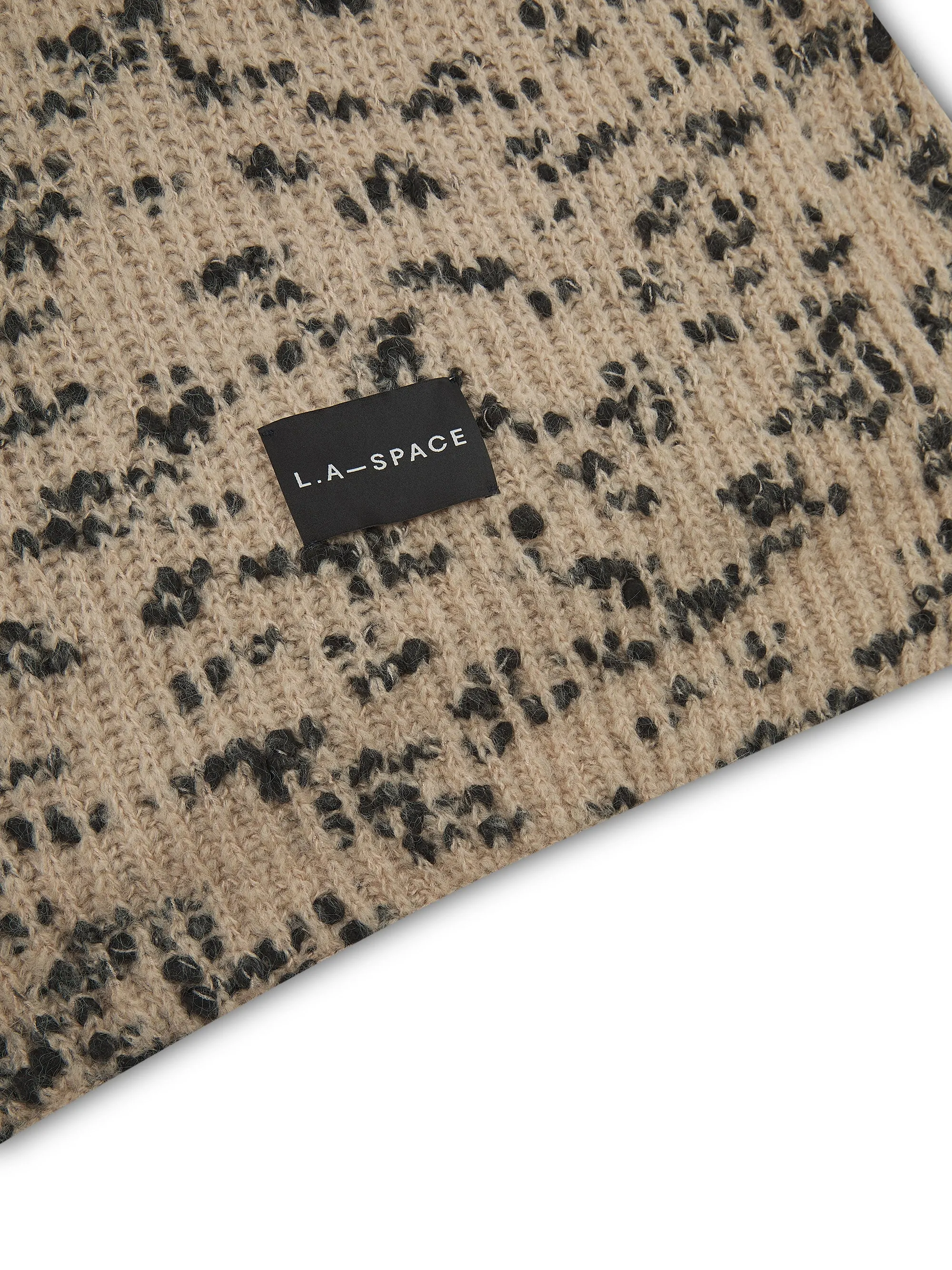 'BISOUS' WOOL BLEND SCARF CAMEL