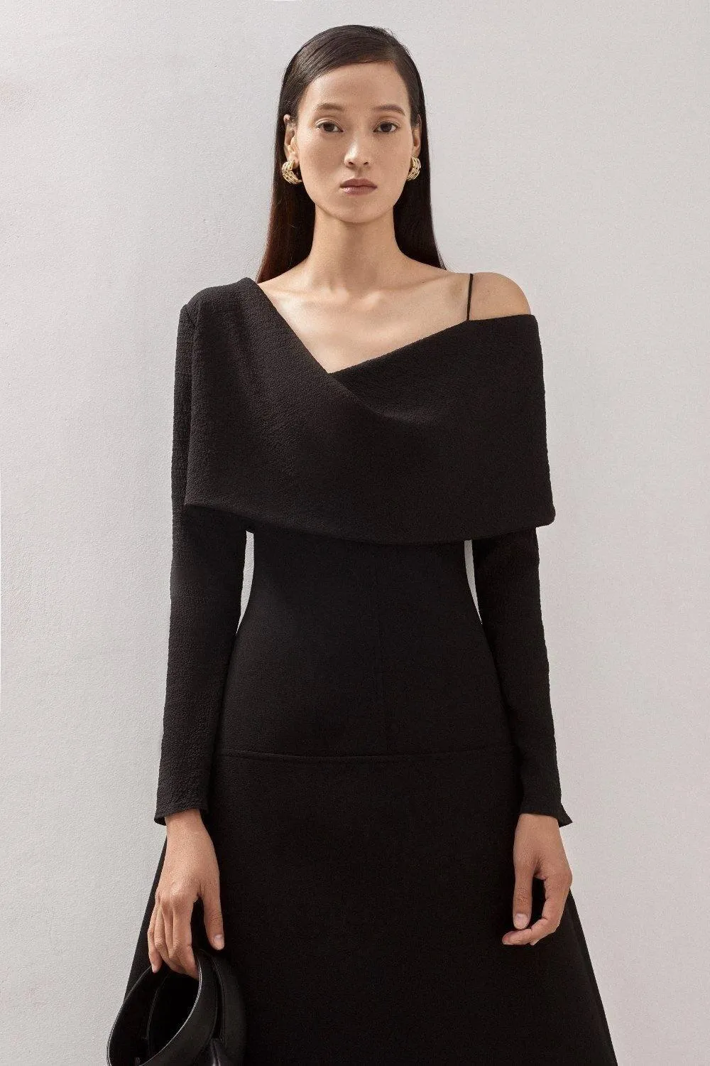 Black Cape neckline midi dress - Rose