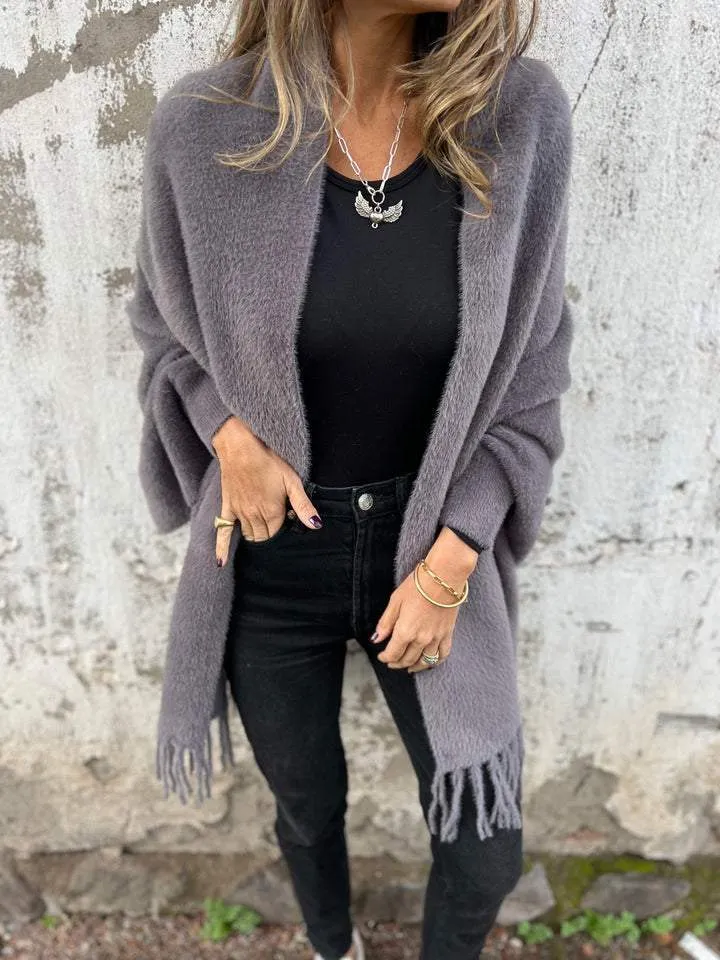 Lina - Cosy sleeved scarf