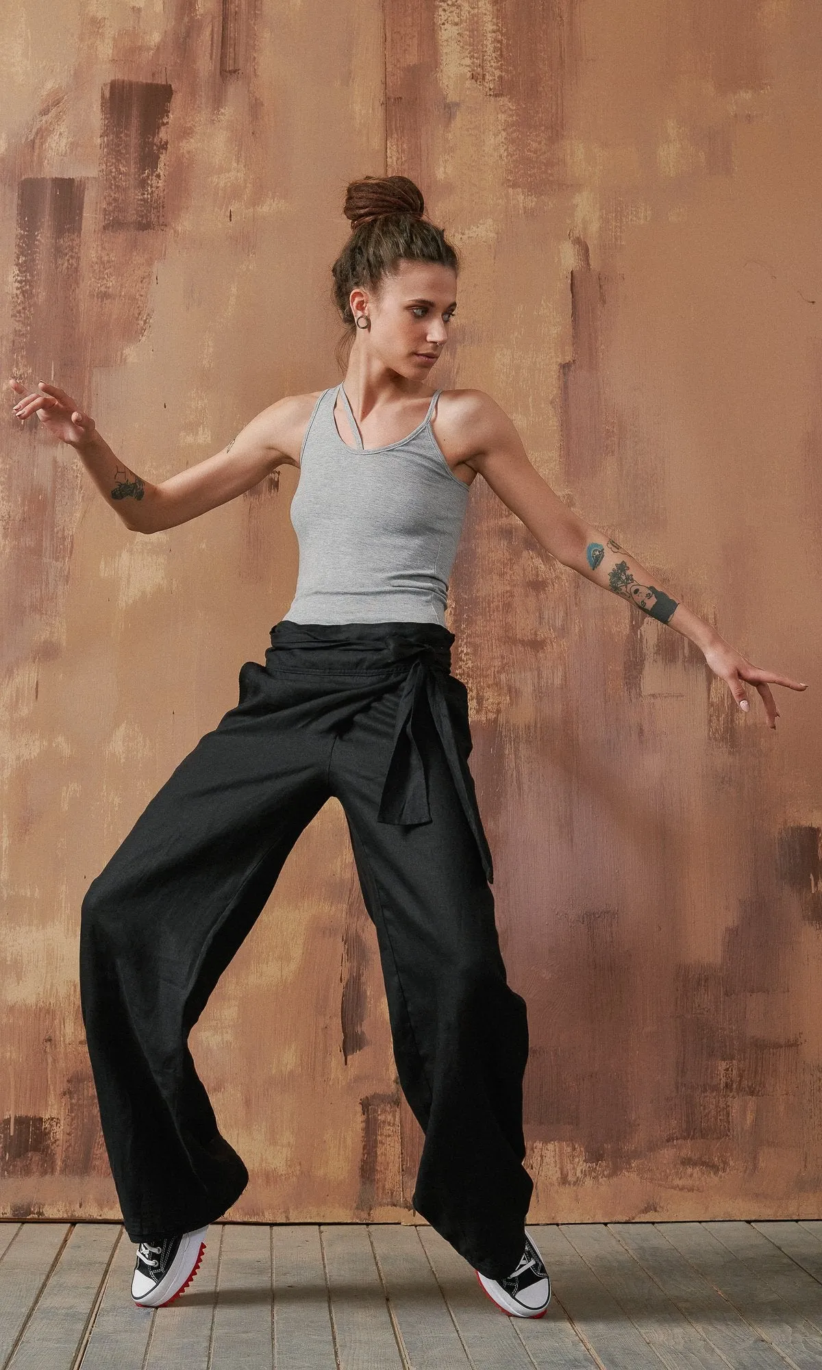 Linen Overlap Front Pants