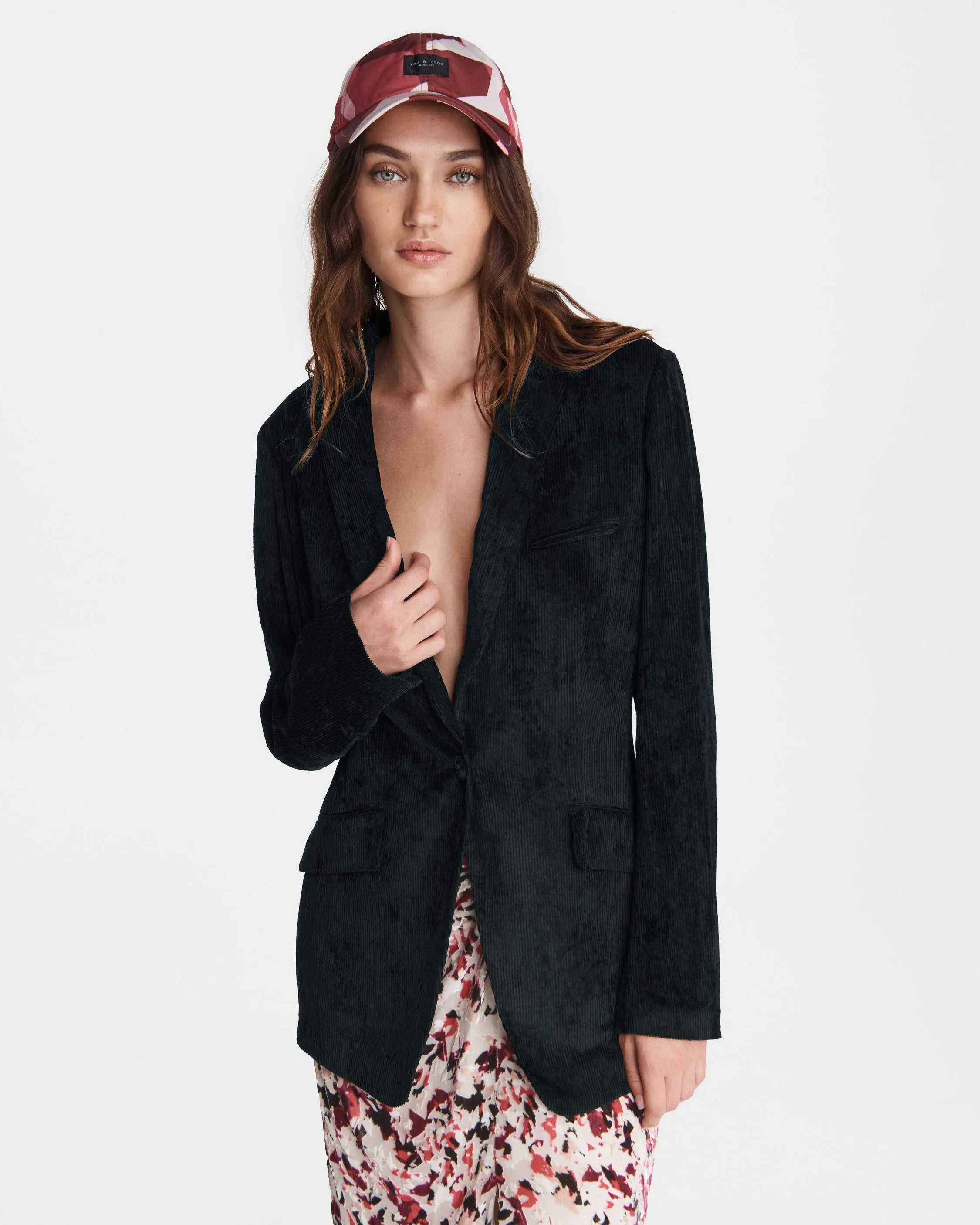 Margot Blazer