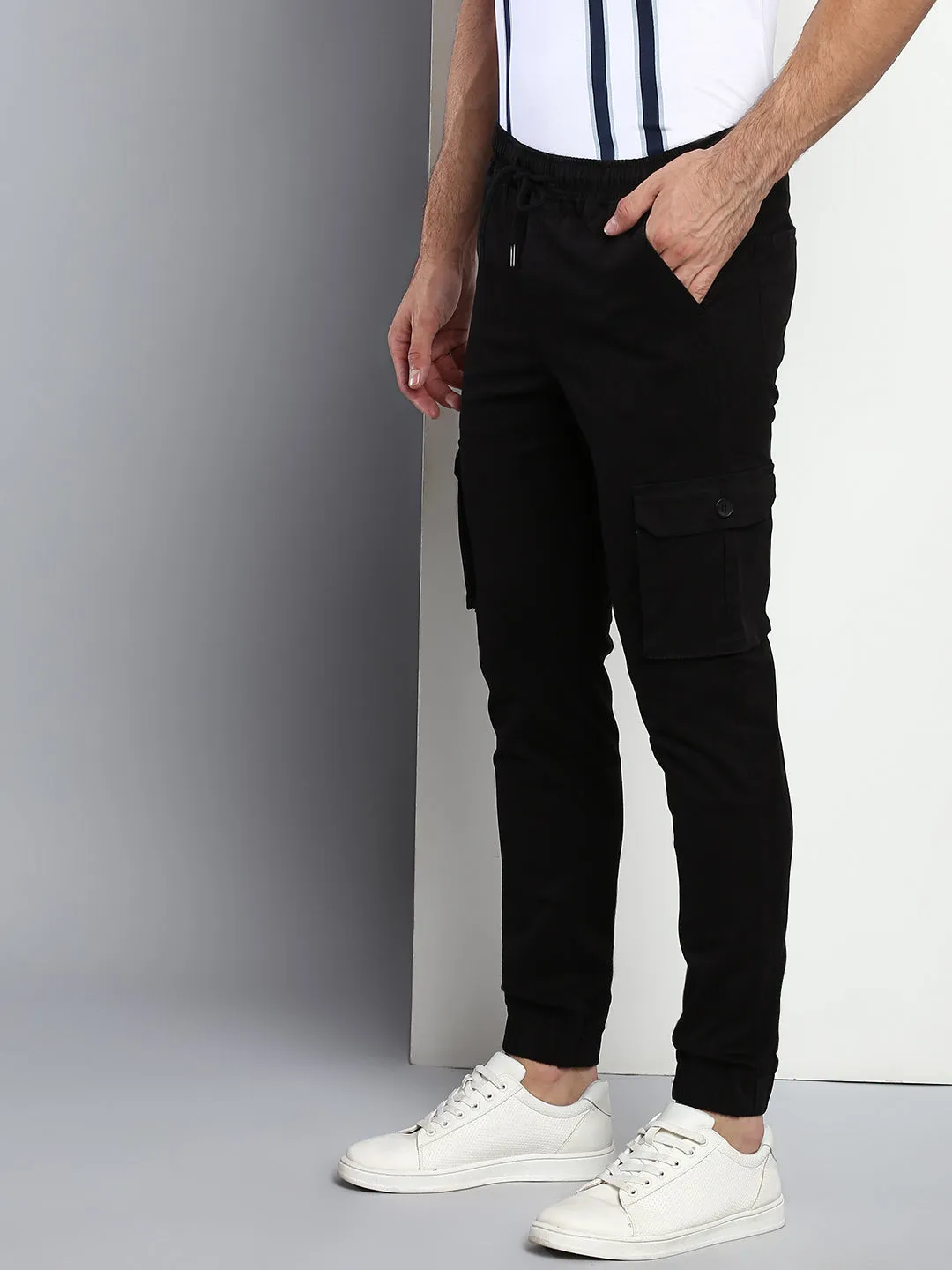 Men's Tapered Fit Cotton Joggers (Black)