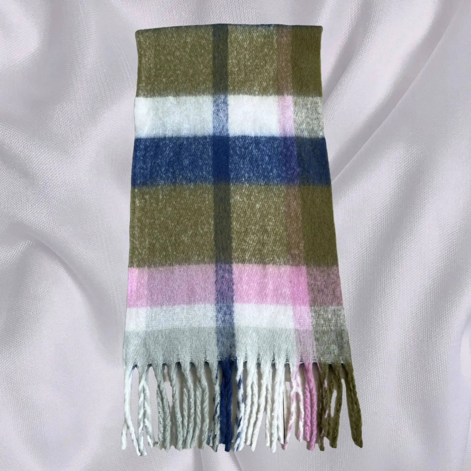 Plaid Coarse Tassel Imitation Cashmere Scarf for Autumn Winter Warmth