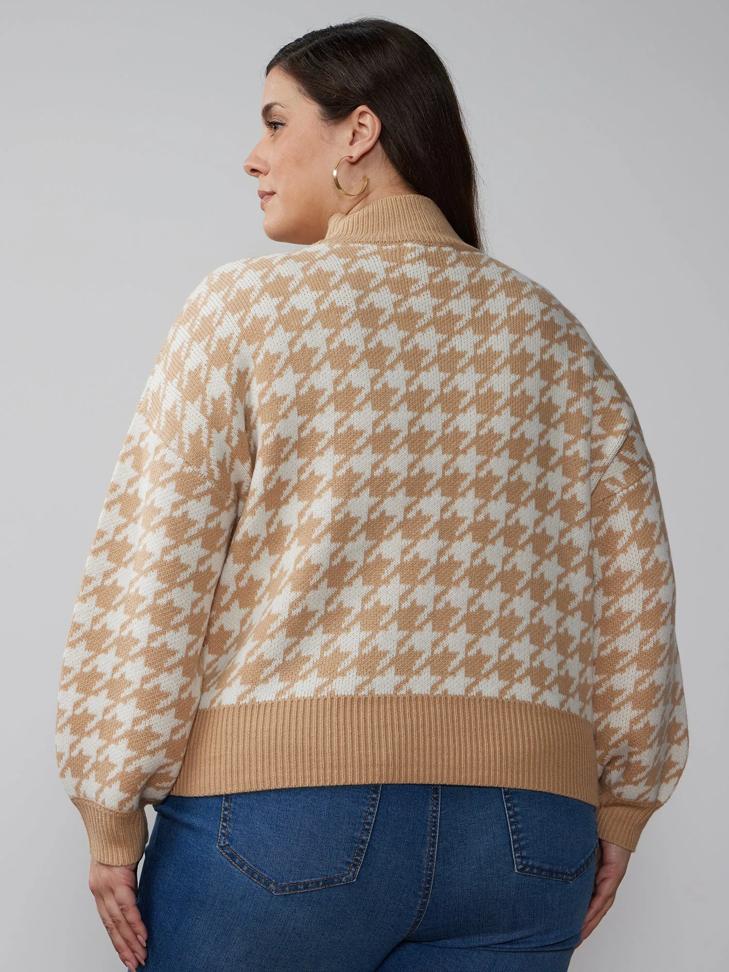 Plus Long Sleeve Houndstooth Pullover