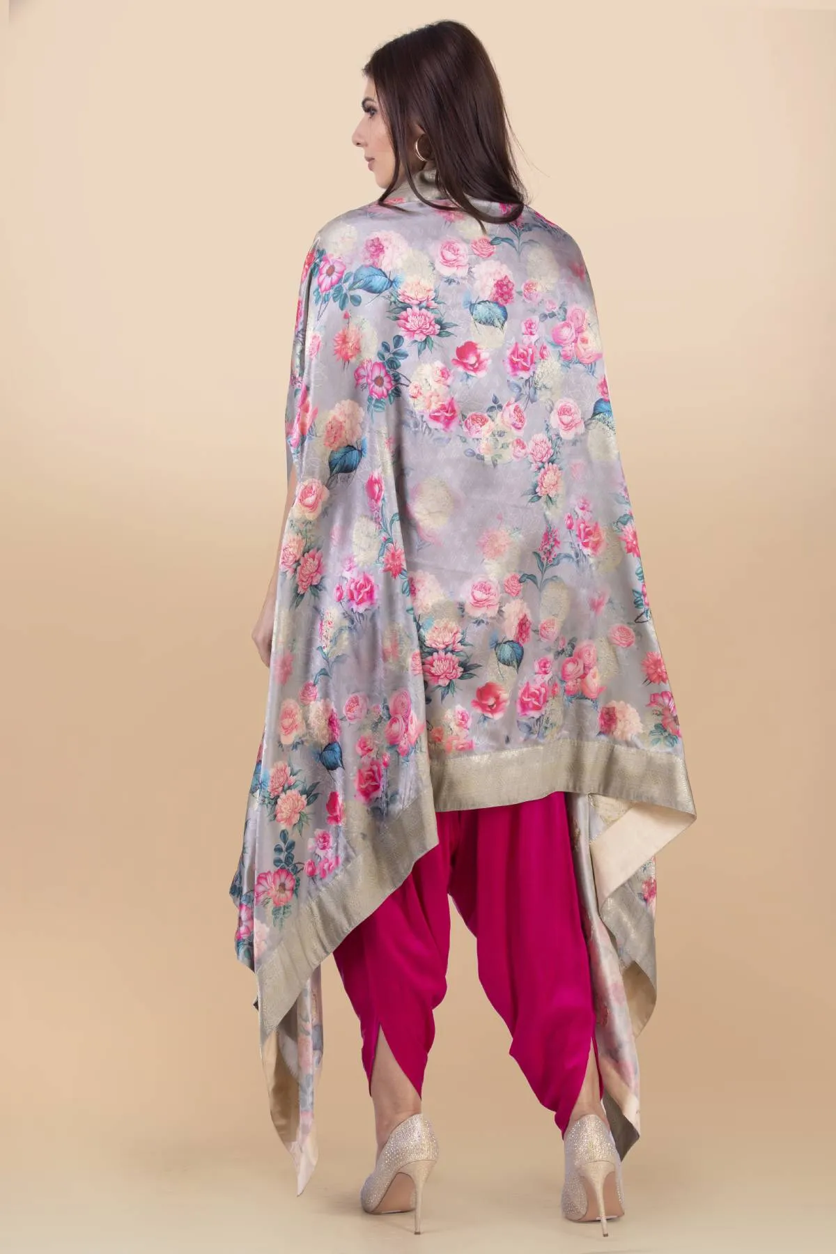 Print Embossed Cape Set