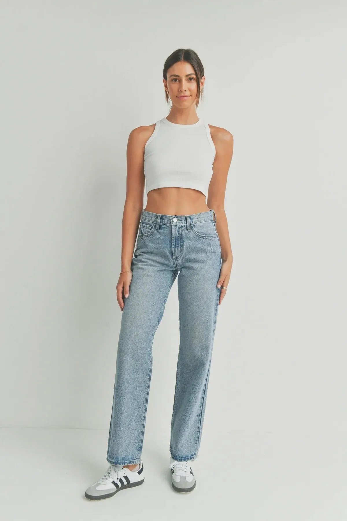 RELAXED FIT STRAIGHT LEG JEANS