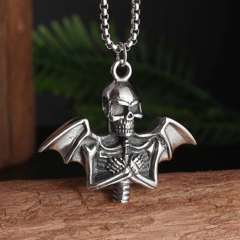 Silver Plated Captivity Skull Pendant Men\\'s Biker Punk Rock Necklace Gothic Halloween Jewelry Accessory