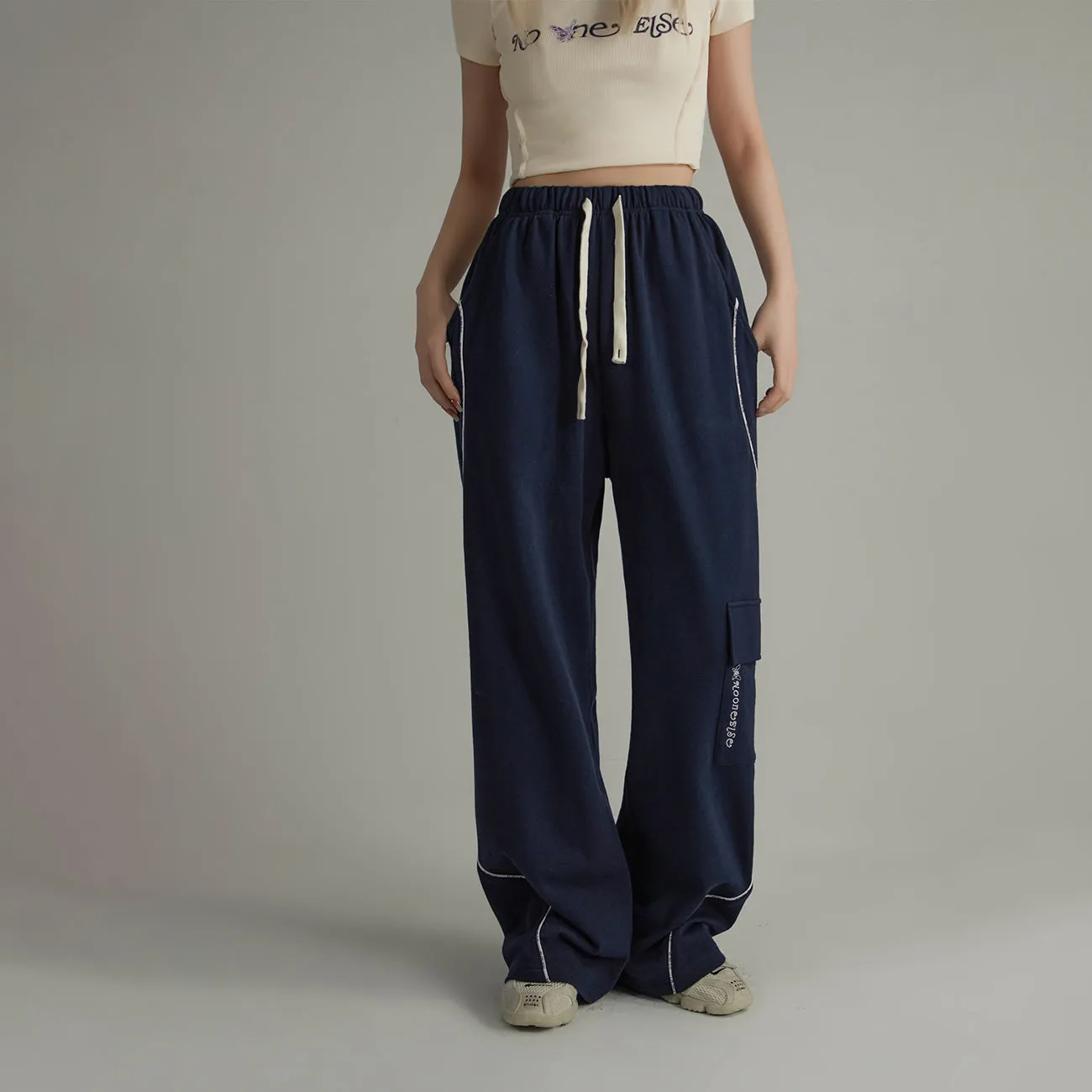 String Cargo Wide Pants