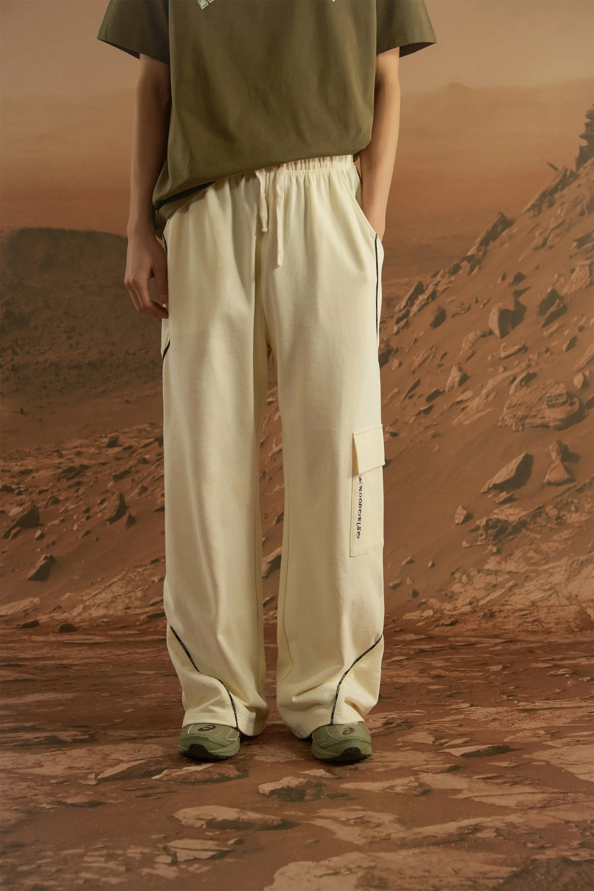 String Cargo Wide Pants