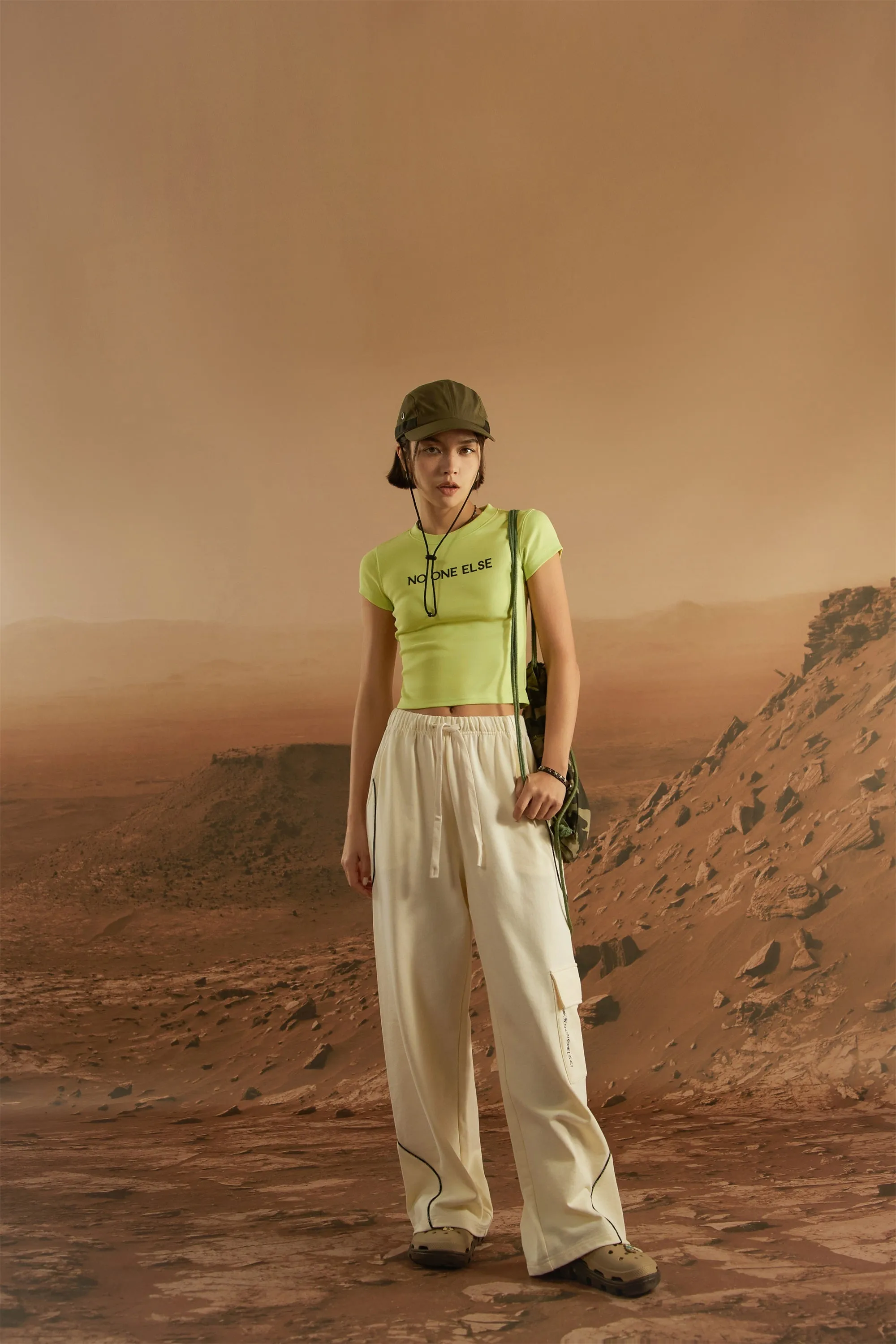 String Cargo Wide Pants