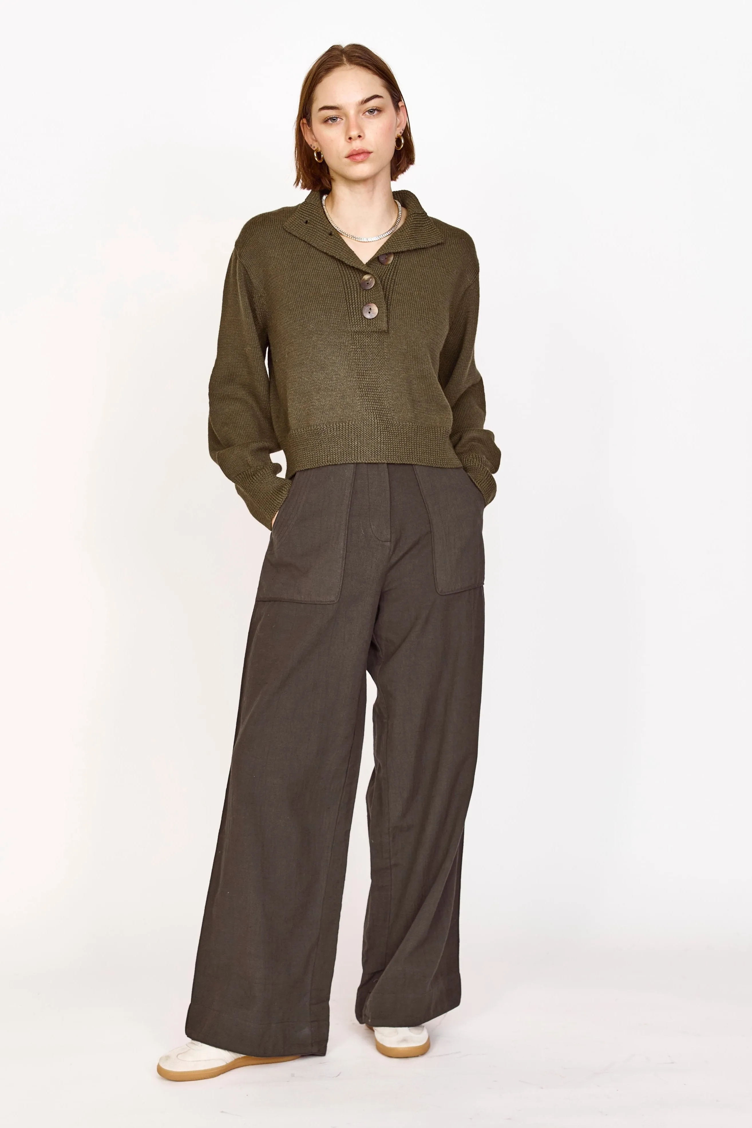 Tivot Pant in Black Olive