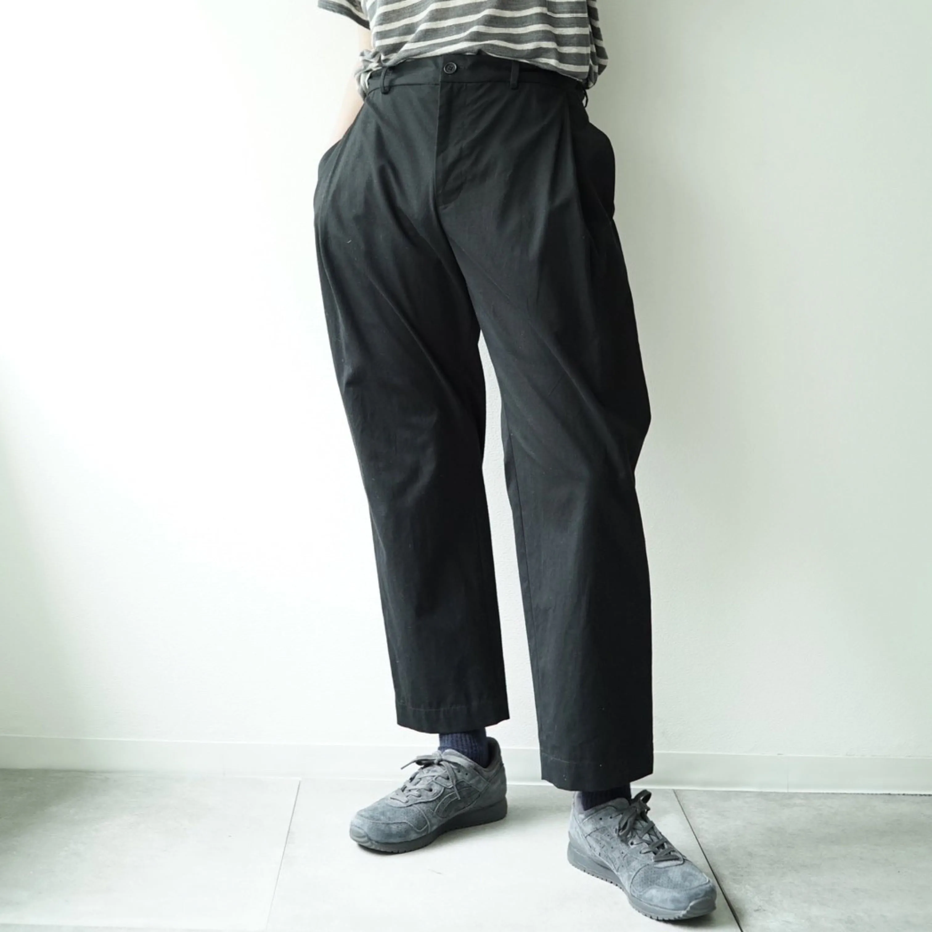 Ventile Cotton Weather Cloth Side Tuck Pants(BLACK)