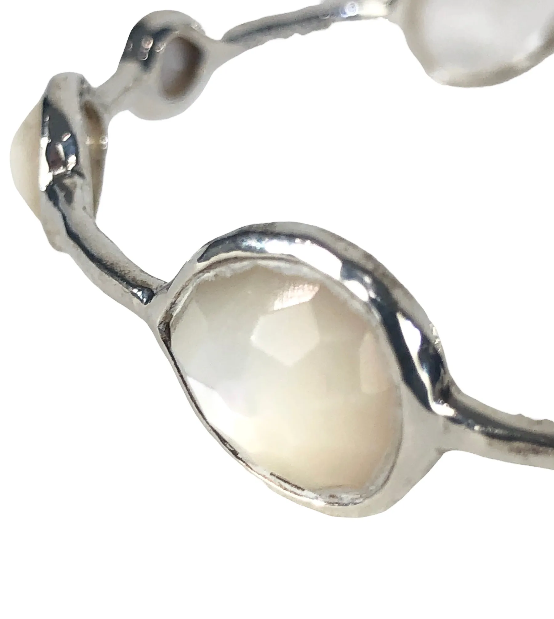 Wonderland Teardrop 9-Station Bangle | Size (2) 7.75 Inches