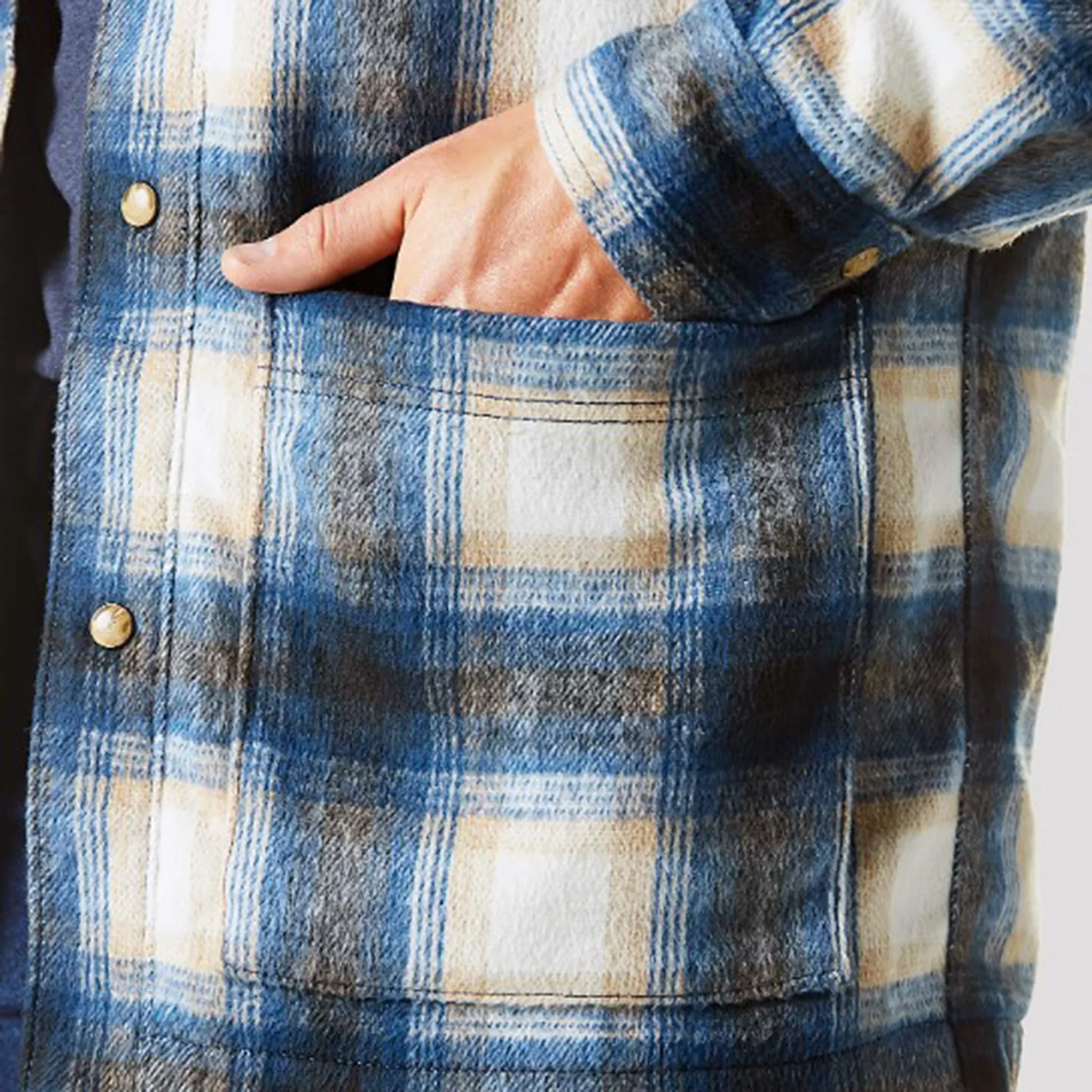 Wrangler Men's Tan & Blue Flannel Shacket